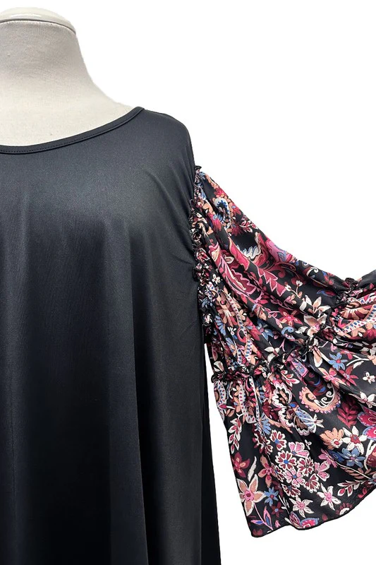 100 CP {Inner Voice} Black Red Multi Floral Sleeve Tunic EXTENDED PLUS SIZE 3X 4X 5X - Image 3