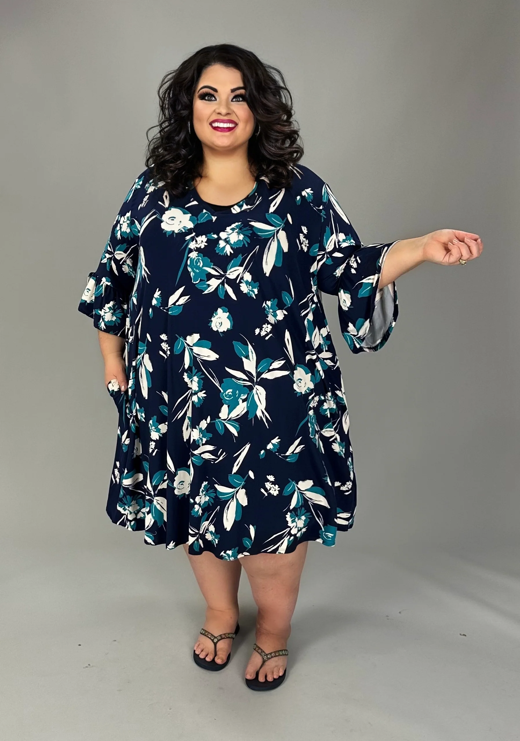 100 PSS {Create A Memory} Navy Teal Floral V-Neck Dress EXTENDED PLUS SIZE 2X 3X 4X  TRUE TO SIZE!! - Image 2