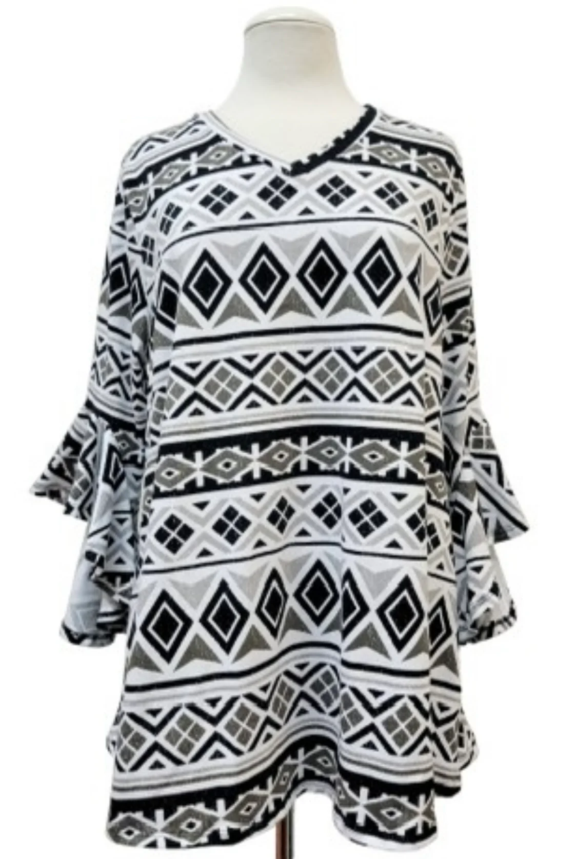 100 PSS {Tribal Treasure} Black Tribal Print V-Neck Top EXTENDED PLUS SIZE 4X 5X 6X - Image 2
