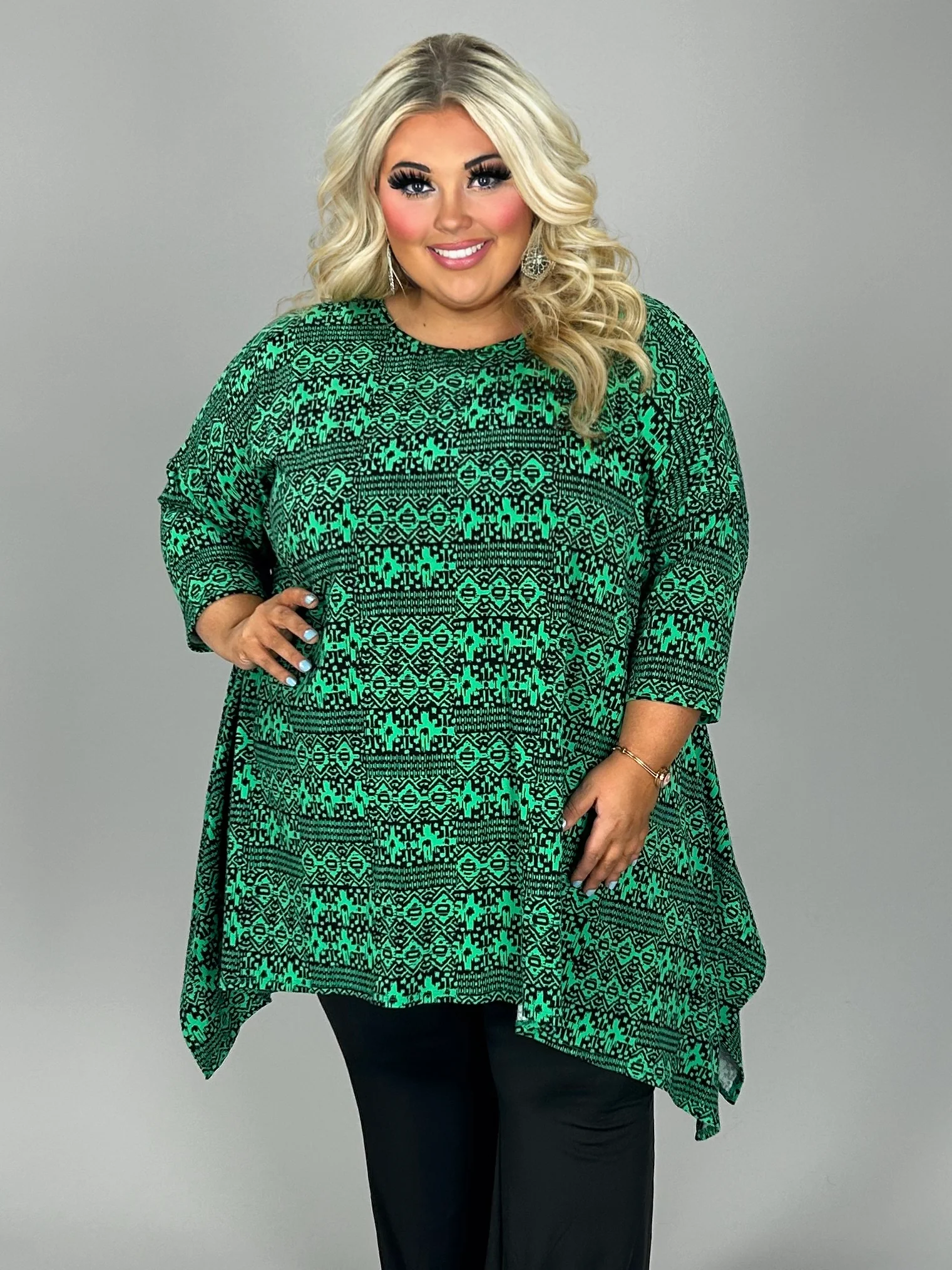 15 PQ {Secret Meeting} Green/Black Tribal Print Top EXTENDED PLUS SIZE 3X 4X 5X - Image 3