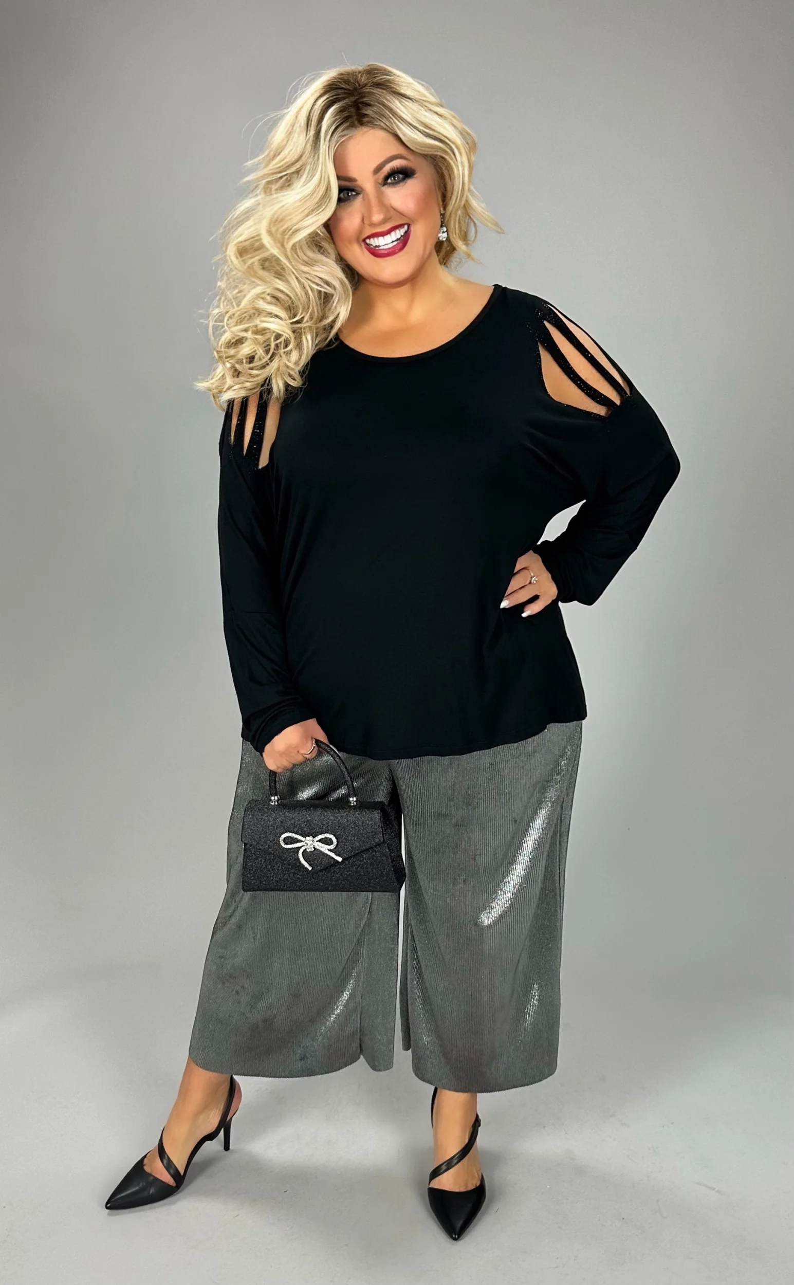 35 SD {Vogue Views} VOCAL Black Cut Out Sleeve Top PLUS SIZE XL 2X 3X - Image 3