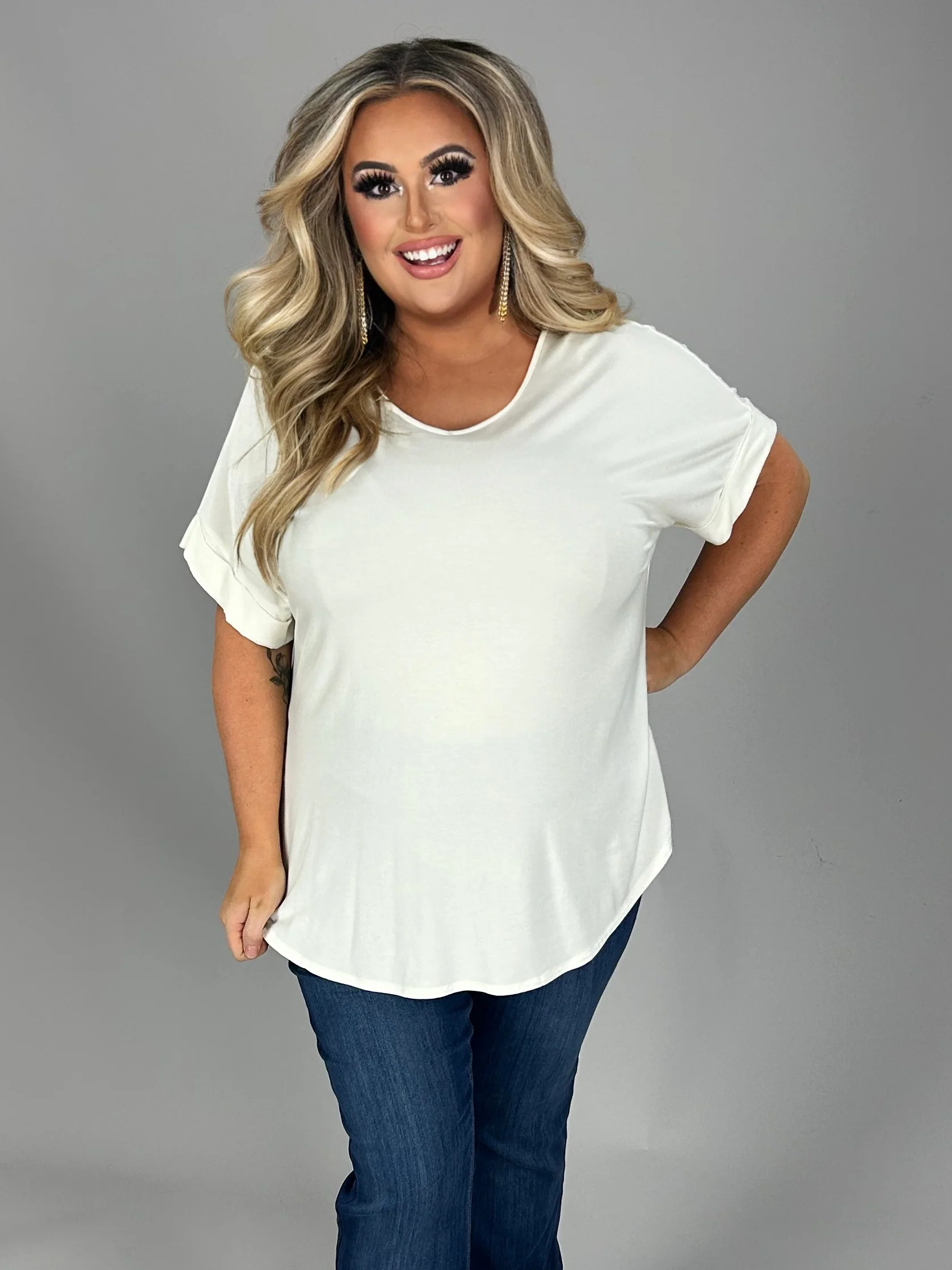 58   SSS-A  {Hint of Ivory} Ivory V-Neck Top Short Cuffed Sleeve Top PLUS SIZE 1X 2X 3X - Image 2