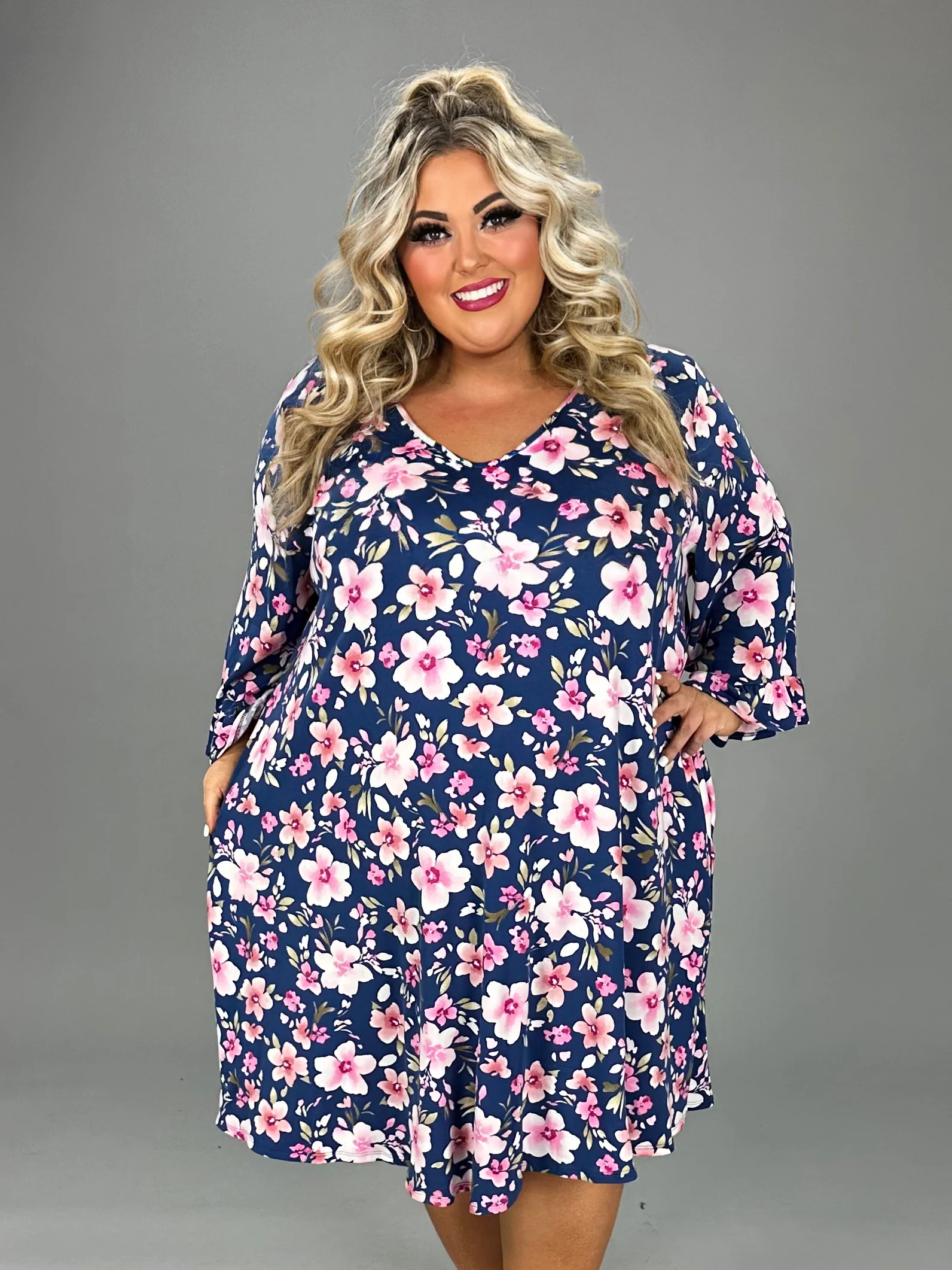 60 PQ {Pride And Joy} Navy Floral V-Neck Dress CURVY BRAND!!! EXTENDED PLUS SIZE 4X 5X 6X - Image 3