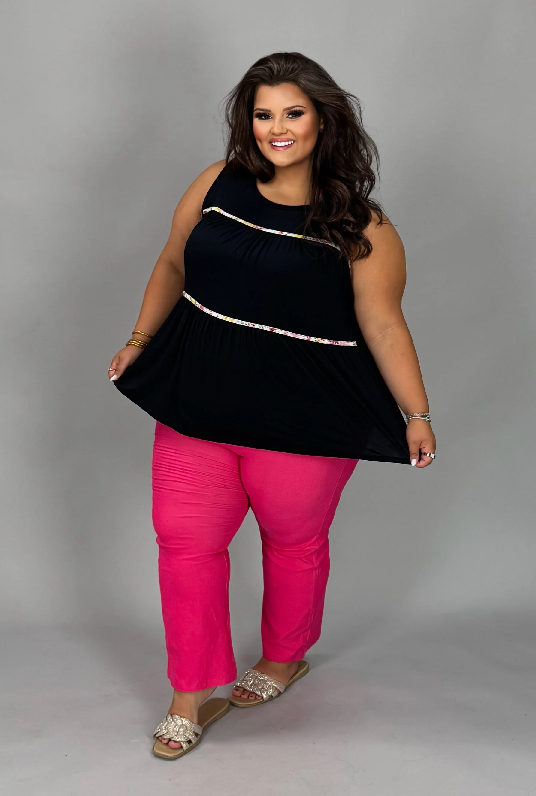 84 SV-B {Pretty Ways} Black/Floral Contrast Tiered Top PLUS SIZE 1X 2X 3X - Image 3