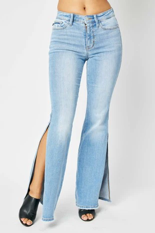 BT-P {Judy Blue} Med. Blue Mid-Rise Peak-A-Boot Slit Flare Jeans PLUS SIZE 14 16 - Image 5