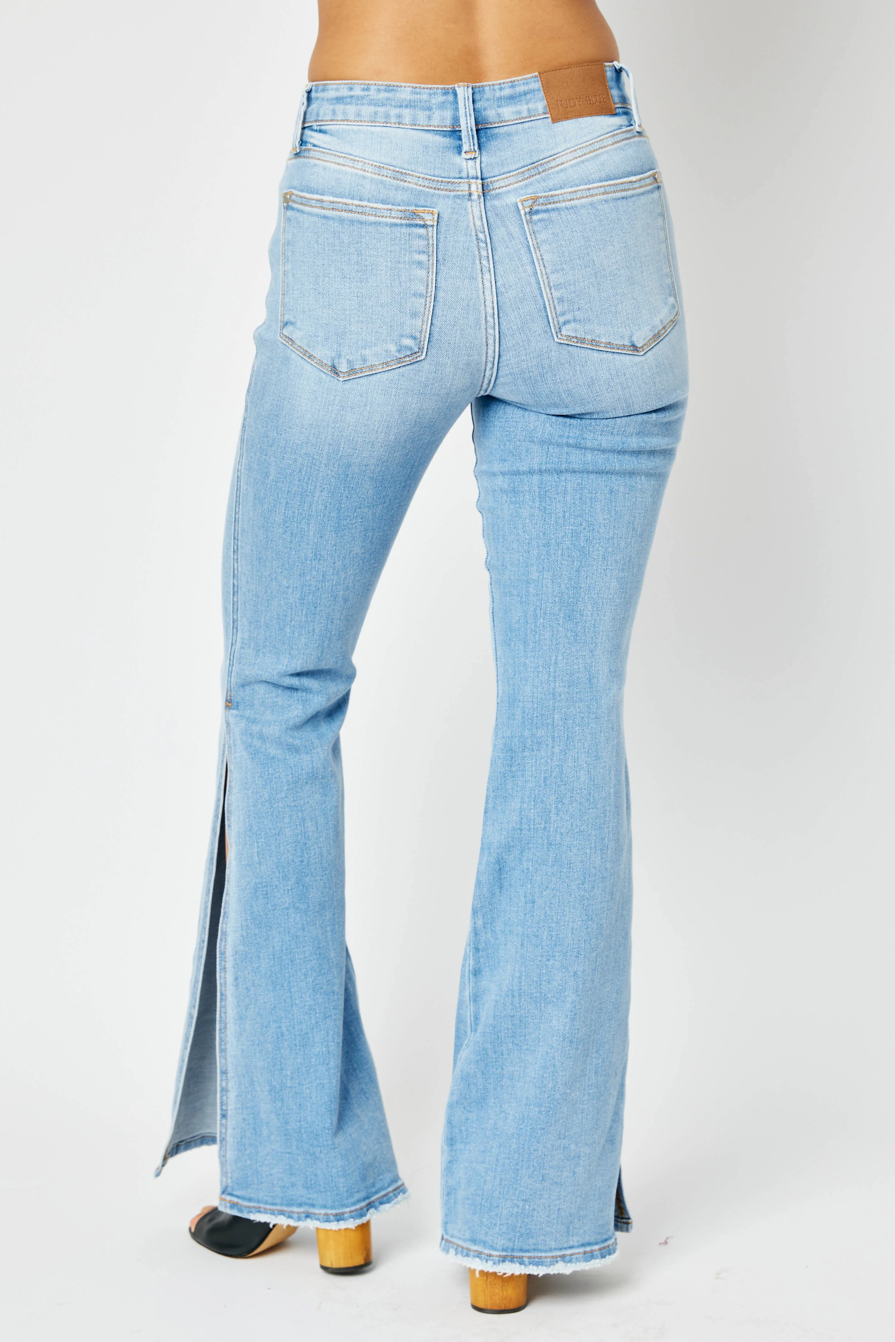 BT-P {Judy Blue} Med. Blue Mid-Rise Peak-A-Boot Slit Flare Jeans PLUS SIZE 14 16 - Image 6