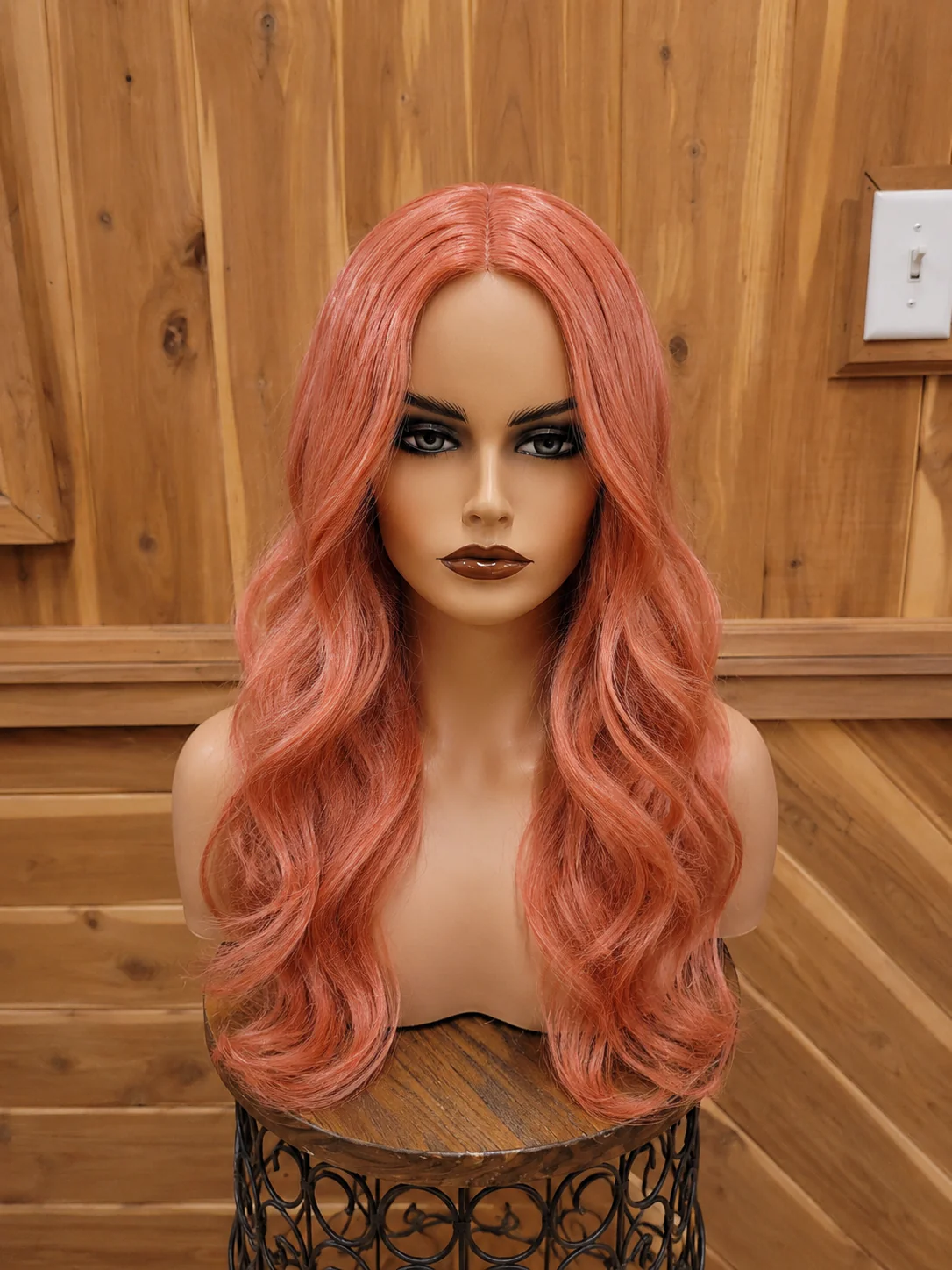 {Carmen} Coral Long Wavy Wig