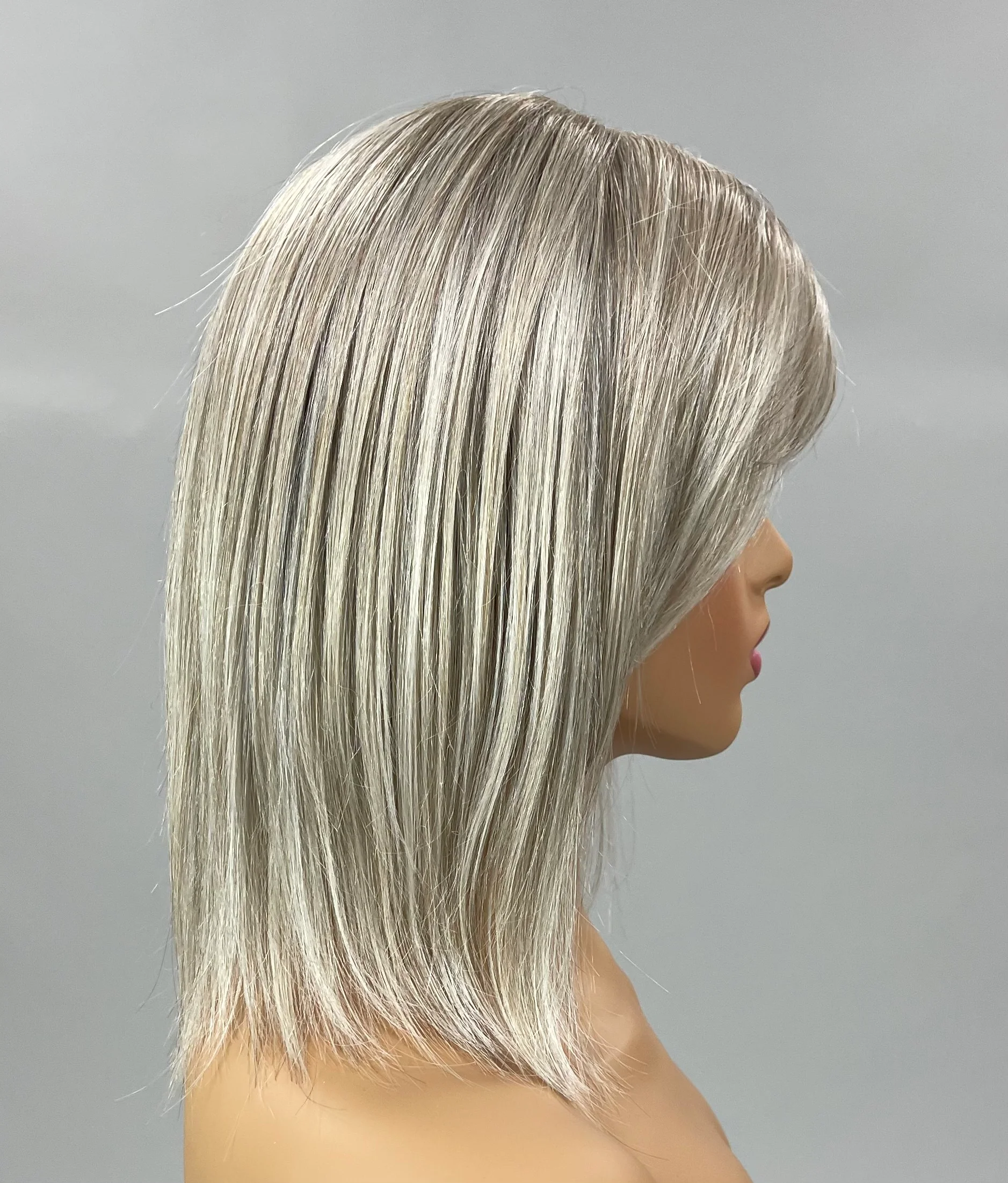SALE!! Cold Brew Chic" (Roca Margarita Blonde) HAND-TIED BELLE TRESS Luxury Wig - Image 2