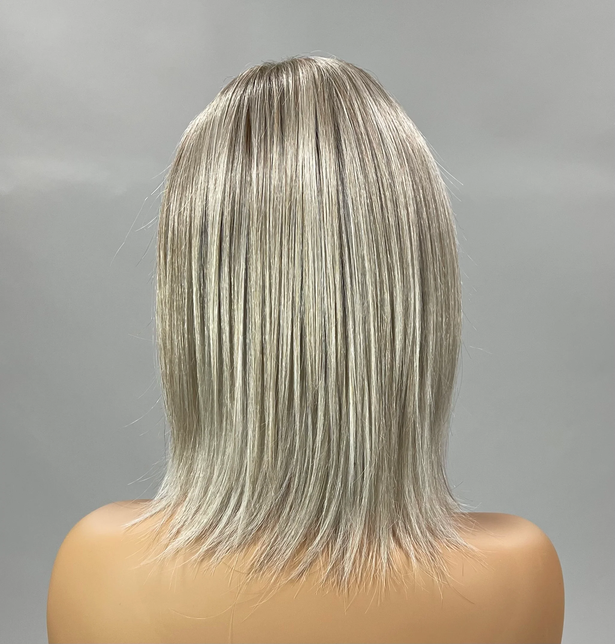 SALE!! Cold Brew Chic" (Roca Margarita Blonde) HAND-TIED BELLE TRESS Luxury Wig - Image 3